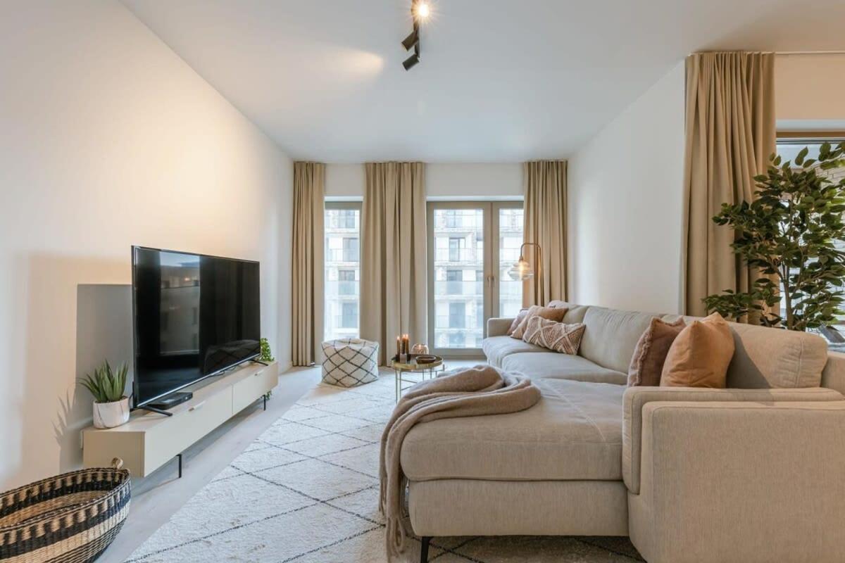Huswell - Apartment With Terrace Close To The Sea Остенде Экстерьер фото